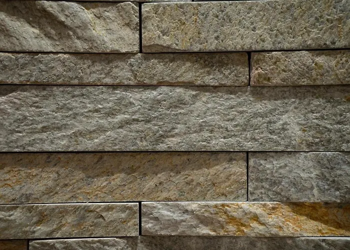 Oggi E Domani نابولي